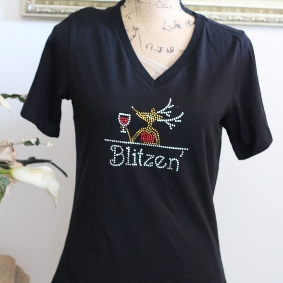 BLITZEN Rhinestone V Neck Fitted T-Shirt - Picture 3 of 4